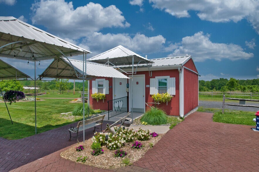 More Photos Of 69 Lippincott Rd, Wallkill Lodge Meeting Hall For Sale