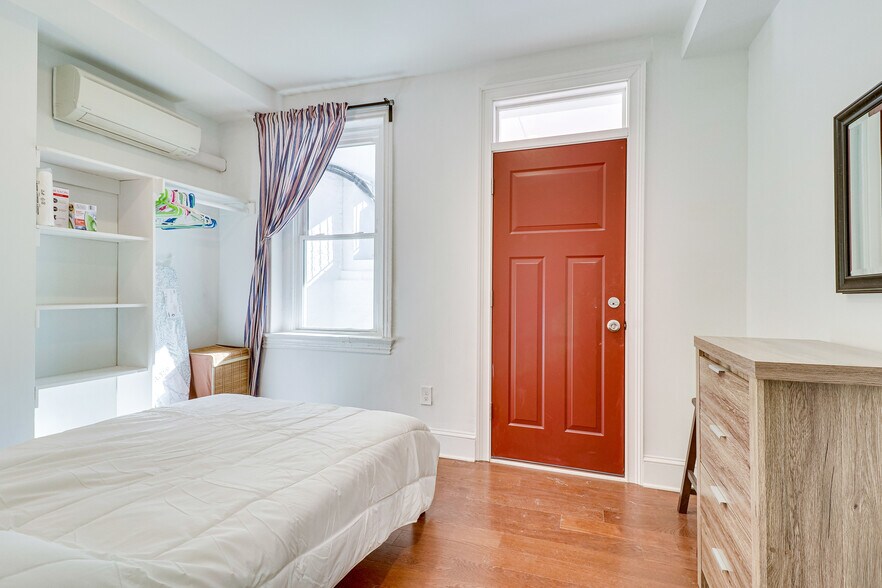 More Photos Of 409 Constitution Ave NE, Washington Multifamily For Sale