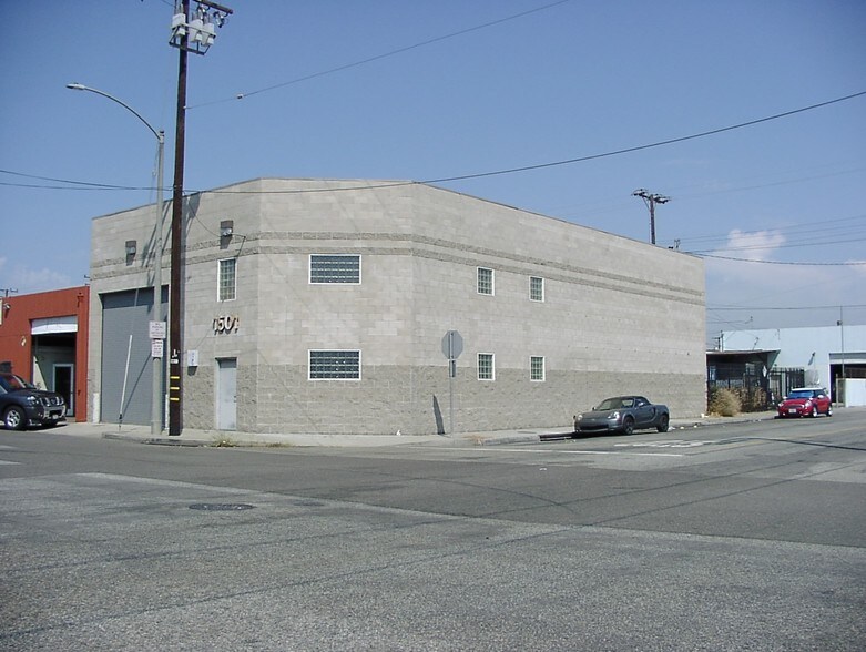 More Photos Of 1501 W 14th St, Long Beach Warehouse For Lease