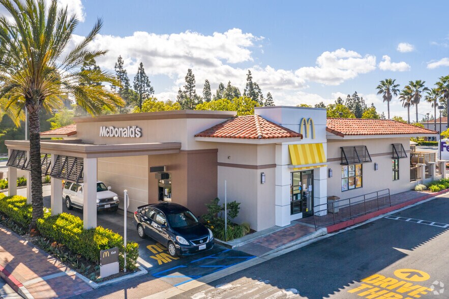 More Photos Of 30201-30311 S Golden Lantern, Laguna Niguel Unknown For Lease