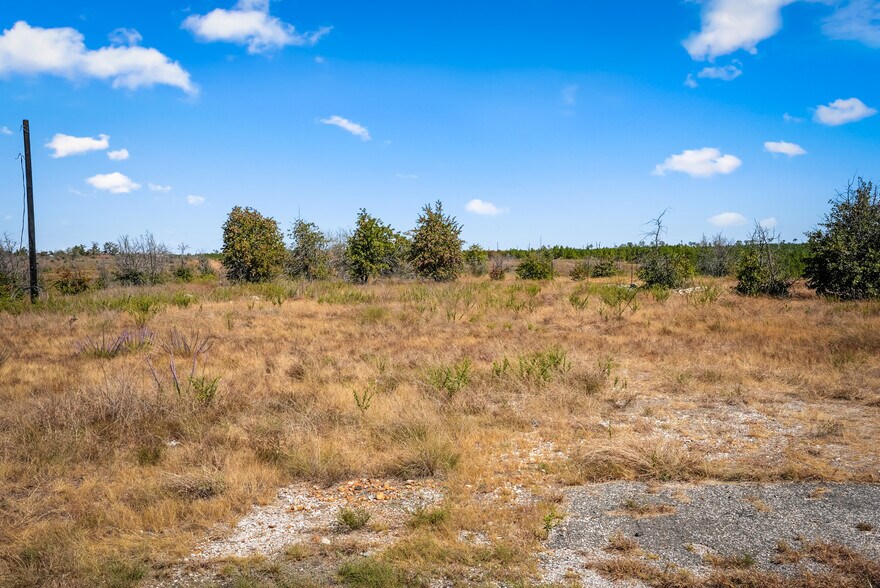 More Photos Of 1040 E State Highway 71, Bastrop Land For Sale