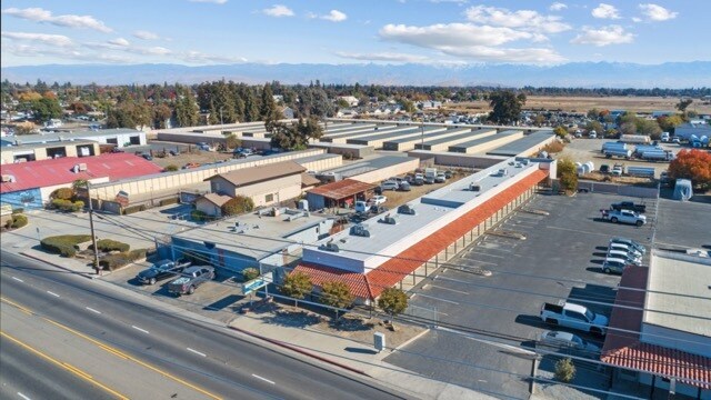 More Photos Of 724 N Ben Maddox Way, Visalia Office For Lease