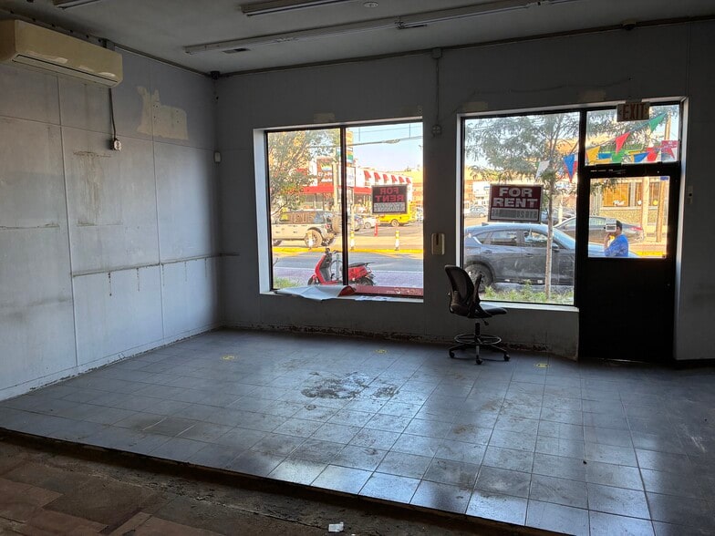 More Photos Of 3192 21st St, Long Island City Storefront Retail Residential For Lease