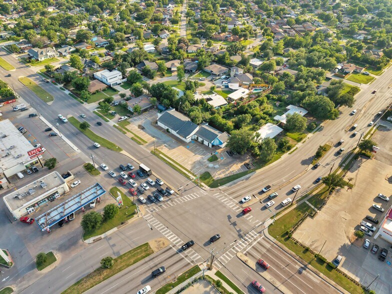 More Photos Of 9991 Marsh Ln, Dallas Medical For Lease