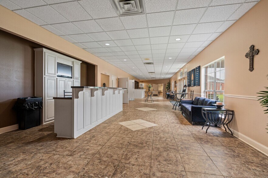 More Photos Of 1101 N Wheeler Ave, Sallisaw Religious Facility For Sale