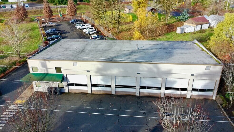 More Photos Of 28117 SE Highway 212, Boring Auto Repair For Sale