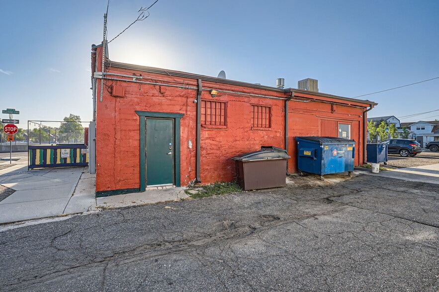 More Photos Of 1201 S. Pearl St., Denver Restaurant For Sale