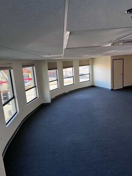 More Photos Of 343 E Main St, El Cajon Office For Lease