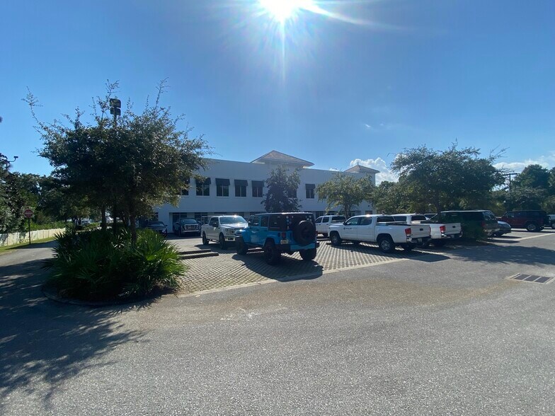 More Photos Of 12598 Emerald Coast Pky, Destin Medical For Lease