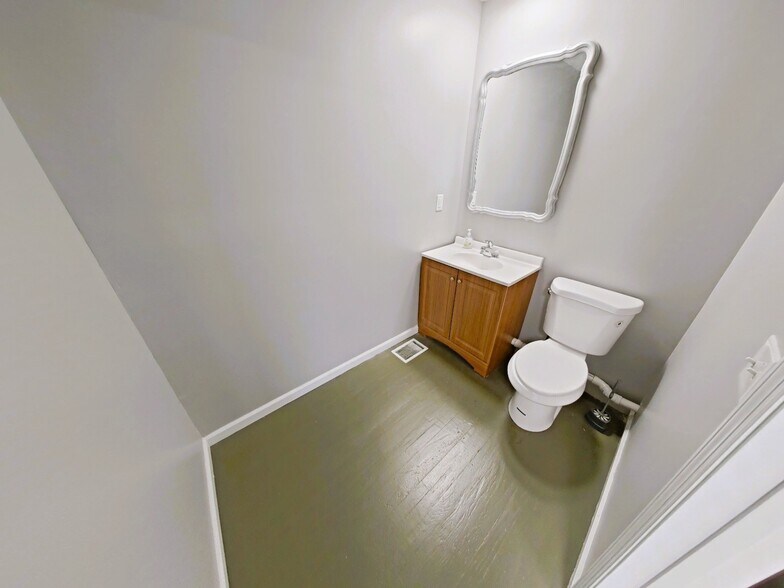 More Photos Of 14862 Lebanon Rd, Old Hickory Storefront Retail Office For Lease