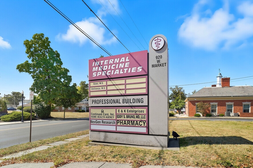 More Photos Of 916-920 W Market St, Lima Medical For Lease