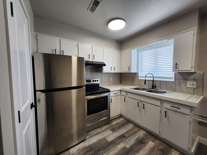 More Photos Of 3501 Baltimore Ave, Pueblo Apartments For Sale