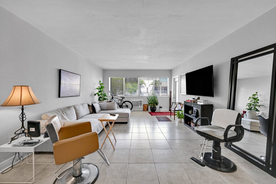 More Photos Of 1240 14th St, Miami Beach Apartments For Sale