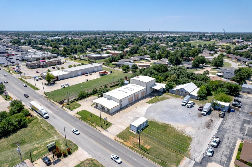 More Photos Of 6845 S Western Ave, Oklahoma City Distribution For Lease