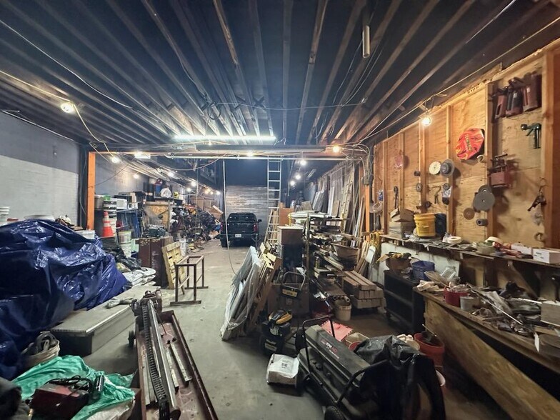 More Photos Of 62-66 McWhorter St, Newark Warehouse For Lease