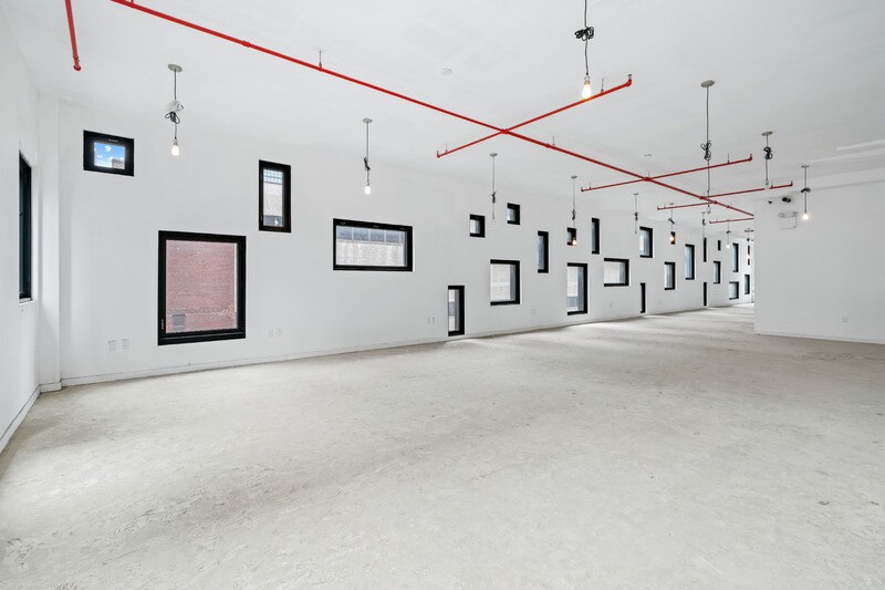 More Photos Of 603 W 44th St, New York Loft Creative Space For Sale