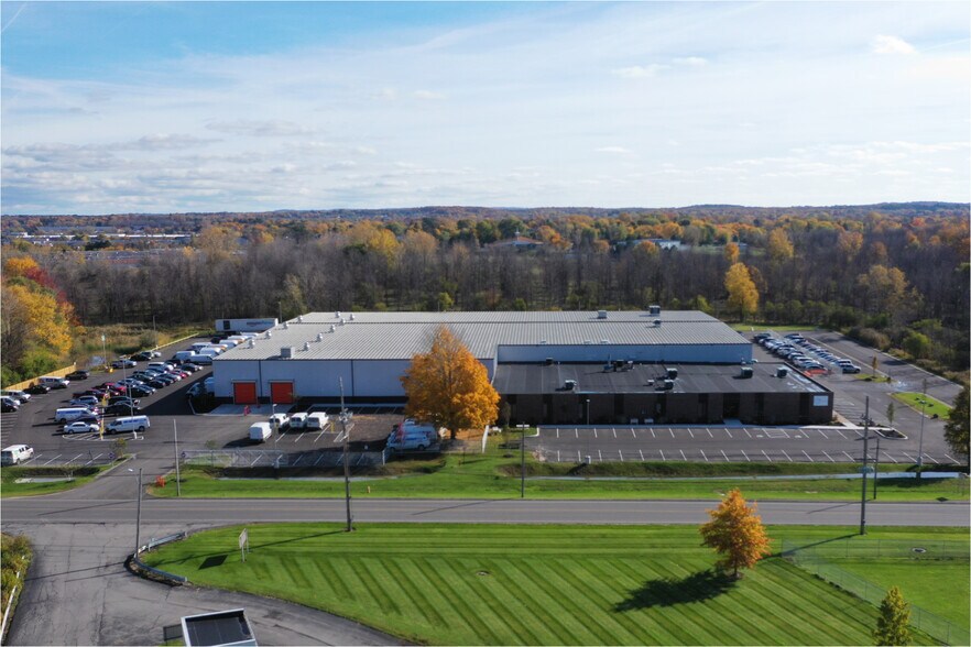 More Photos Of 330 Clay Rd, Rochester Warehouse For Lease