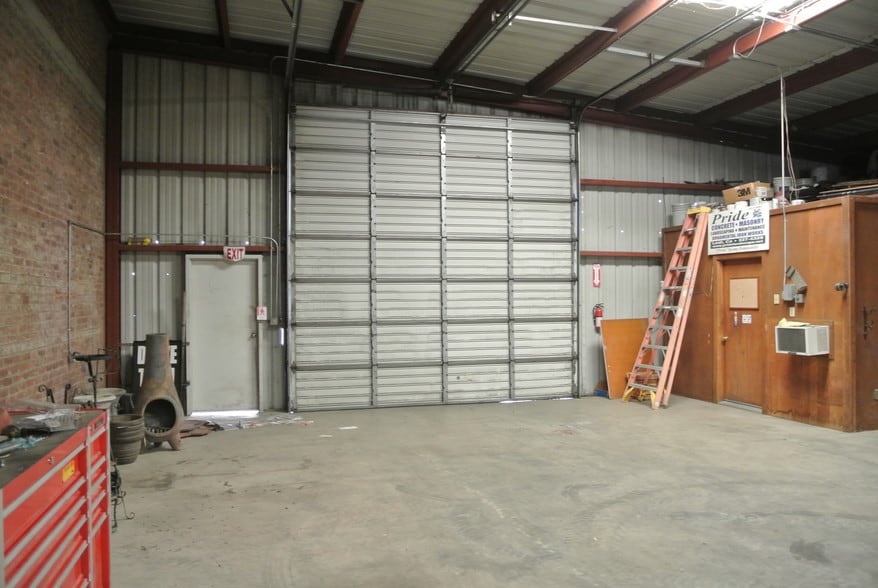 More Photos Of 110 S Main St, Lodi Warehouse For Sale