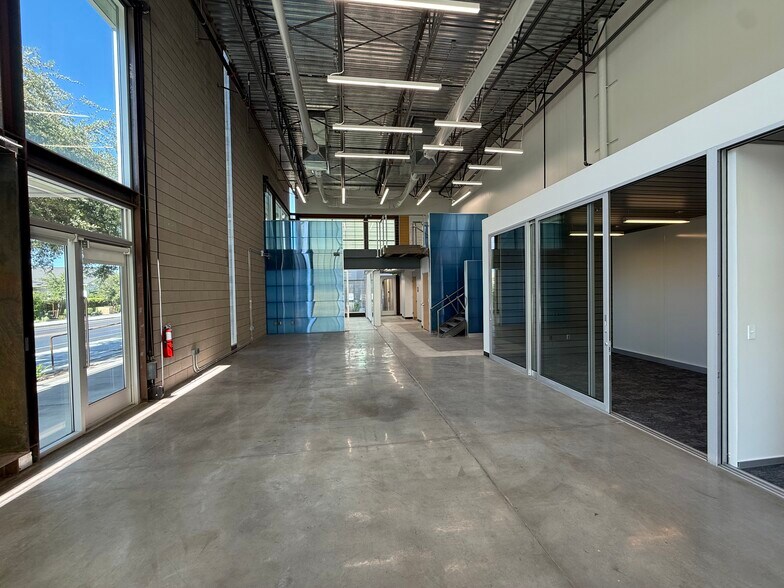 More Photos Of 464 S Farmer Ave, Tempe Office For Lease