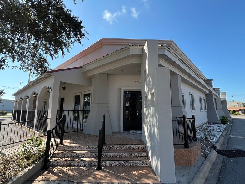 More Photos Of MP-1 1800 S Main St, Mc Allen Restaurant For Lease