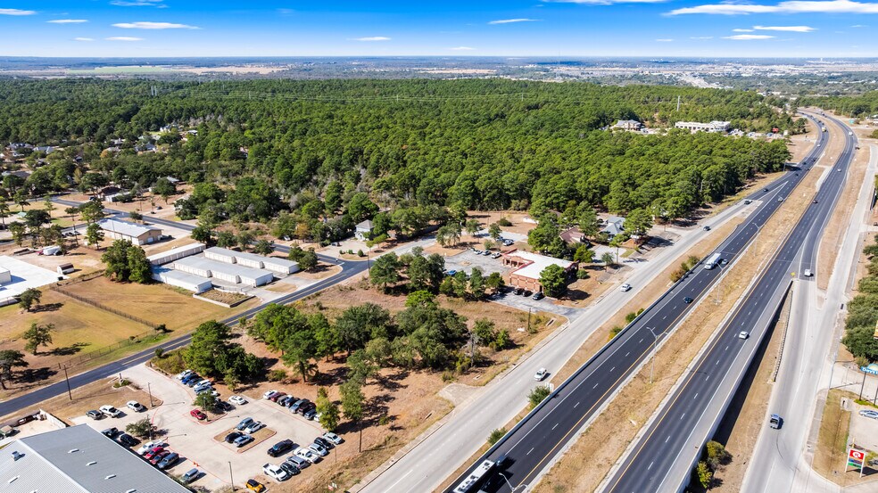 More Photos Of 3999 State 71 hwy, Bastrop Land For Sale