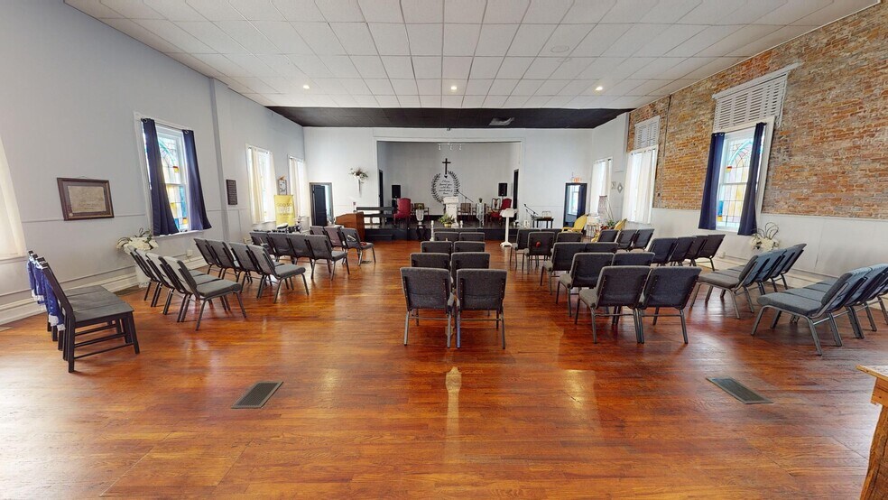 More Photos Of 1211 S Newstead Ave, Saint Louis Loft Creative Space For Sale