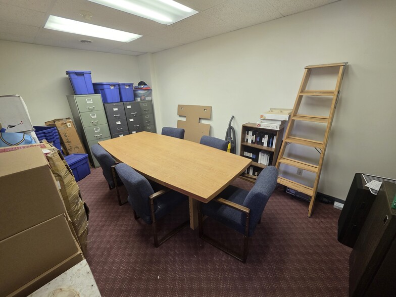 More Photos Of 2720 E Highway 44, Rapid City Freestanding For Lease