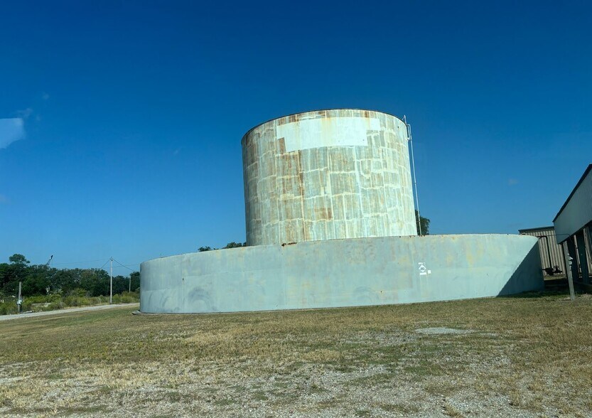 More Photos Of 5320 Ingalls Ave, Pascagoula Shipyard For Sale