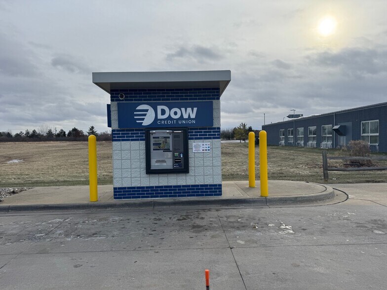 More Photos Of 421 Joe Mann Blvd, Midland Land For Sale