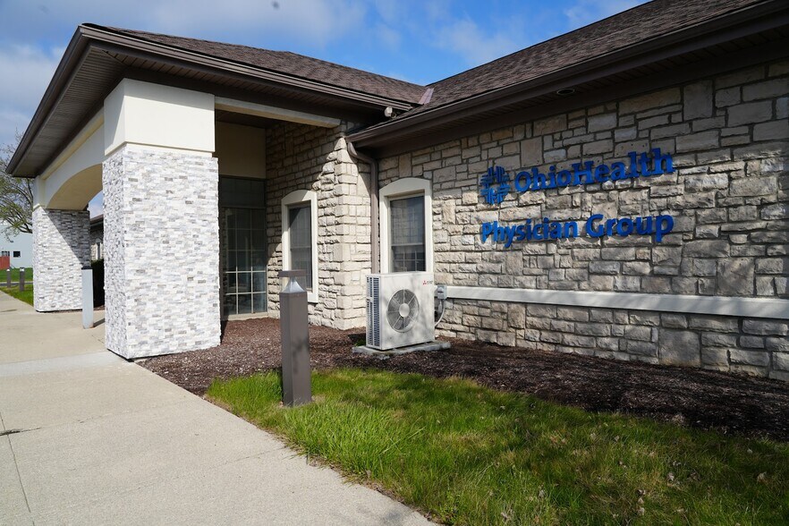 More Photos Of 5300 Nike Dr, Hilliard Medical For Sale
