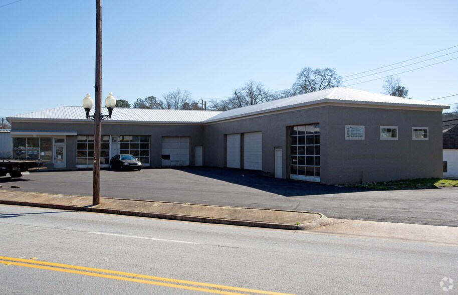 Primary Photo Of 116 W Bankhead Hwy, Villa Rica Storefront Retail Office For Sale