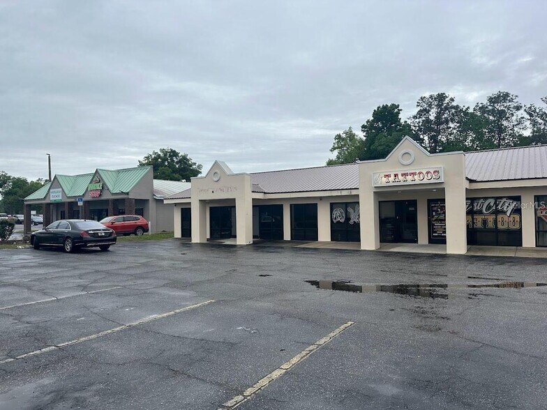 More Photos Of 1905 SW College Rd, Ocala Unknown For Lease