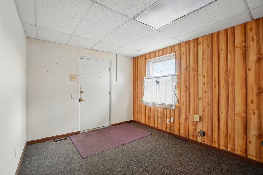 More Photos Of 2300 Ome Ave, Dayton Warehouse For Sale