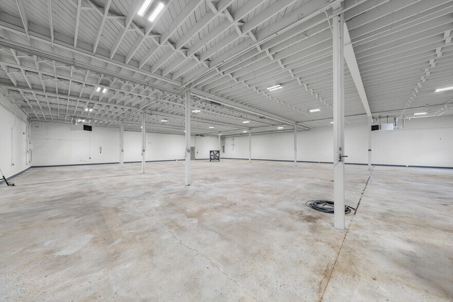 More Photos Of 3161 Hillsborough Rd, Durham Light Manufacturing For Lease