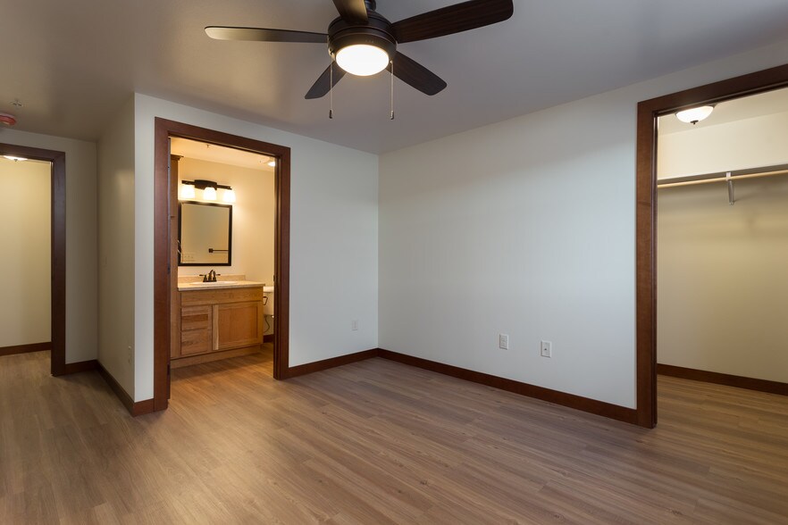 More Photos Of 118 Main St, Rapid City Apartments For Sale