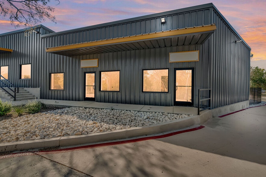 More Photos Of 4503 N Stahl Park, San Antonio Unknown For Lease
