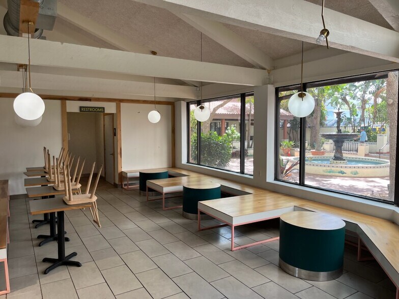 More Photos Of 330 Clematis St, West Palm Beach Storefront Retail Office For Sale