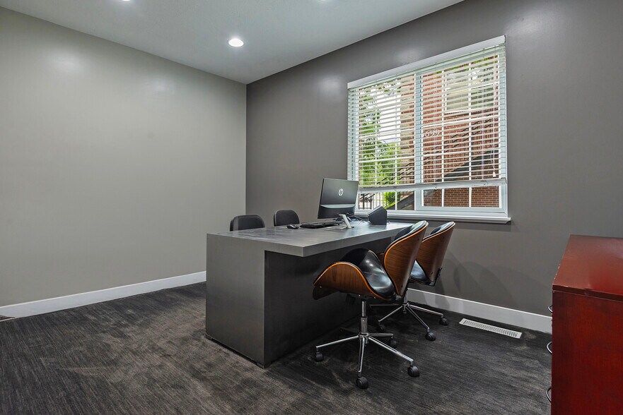 More Photos Of 6691-6715 S 1300 E, Salt Lake City Office For Sale