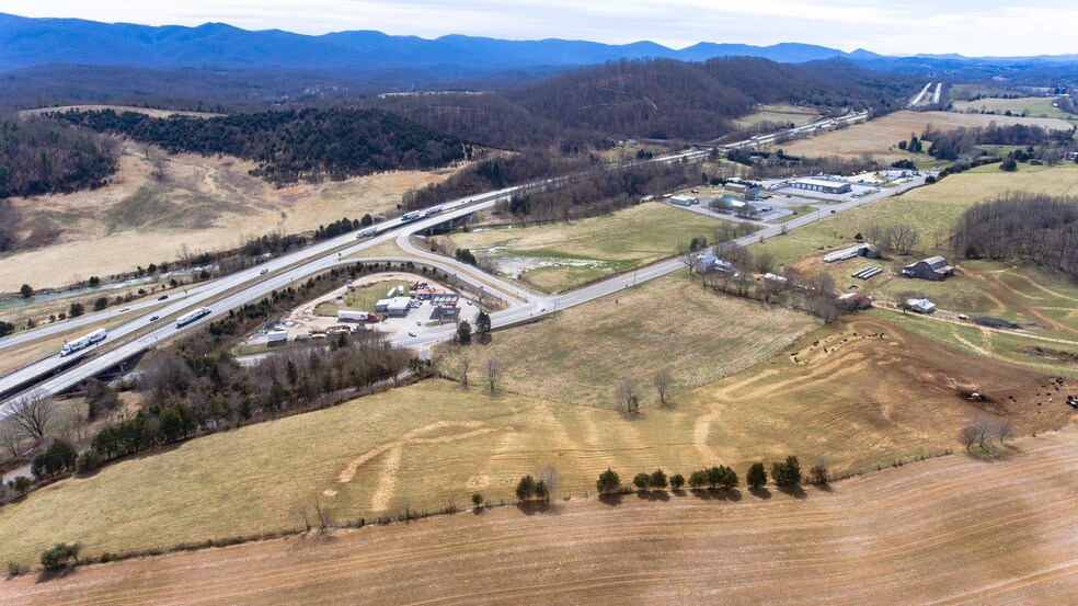 More Photos Of 15057 Lee Hwy, Buchanan Land For Sale