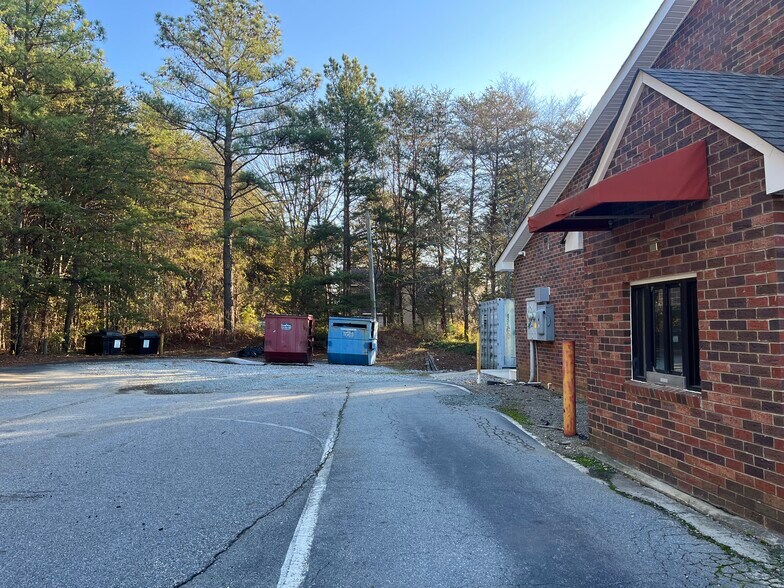 More Photos Of 2790 N NC 16 Business Hwy, Denver General Retail For Lease