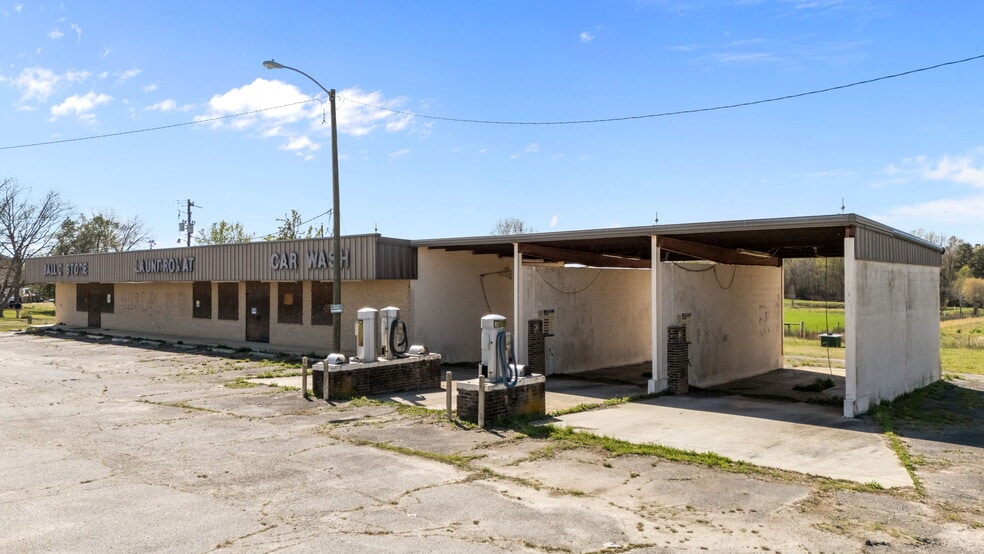 More Photos Of 750 Edward Best Rd, Louisburg Specialty For Sale