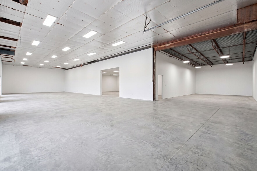 More Photos Of 5939 Harrison Ave, Cincinnati General Retail For Lease