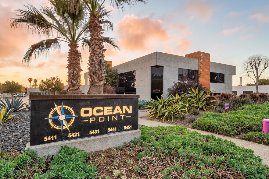 More Photos Of 5411 Avenida Encinas, Carlsbad Unknown For Lease