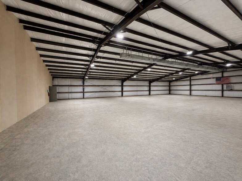 More Photos Of 30 Wheeler St, Mayflower Industrial For Sale
