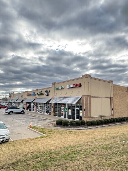 Primary Photo Of 1707 S Broadway St & Hwy 11, Sulphur Springs Unknown For Lease