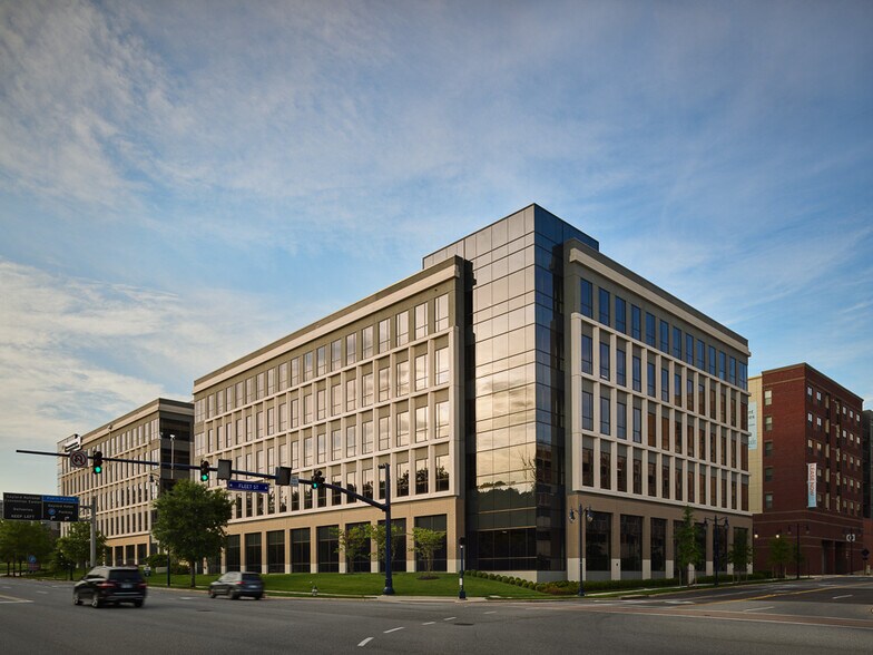 More Photos Of 201 National Harbor Blvd, Oxon Hill Unknown For Lease