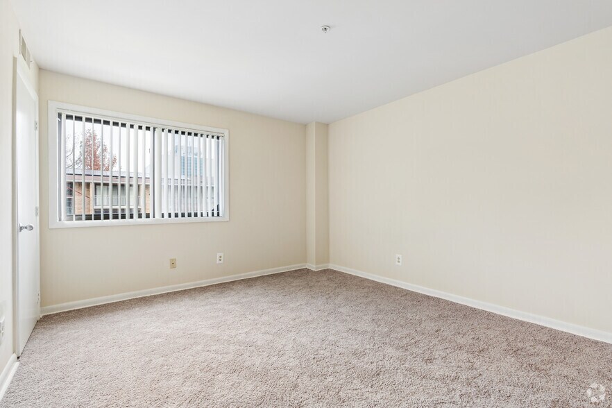 More Photos Of 1212 Southern Ave SE, Washington Apartments For Sale
