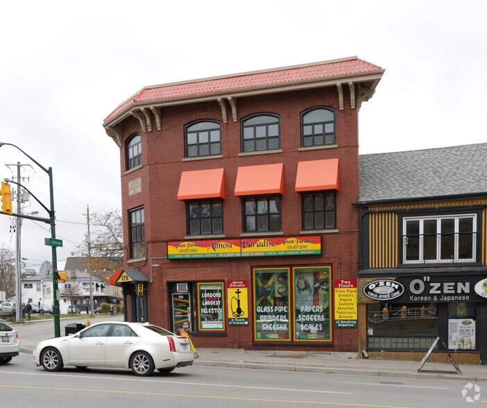 More Photos Of 605 Richmond St, London Storefront Retail Office For Lease