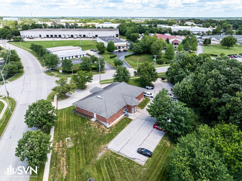 More Photos Of 1708 Jaggie Fox Way, Lexington Office For Sale
