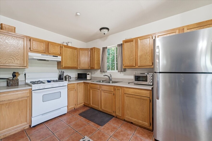More Photos Of 6911 Engineers rd, Julian Multifamily For Sale
